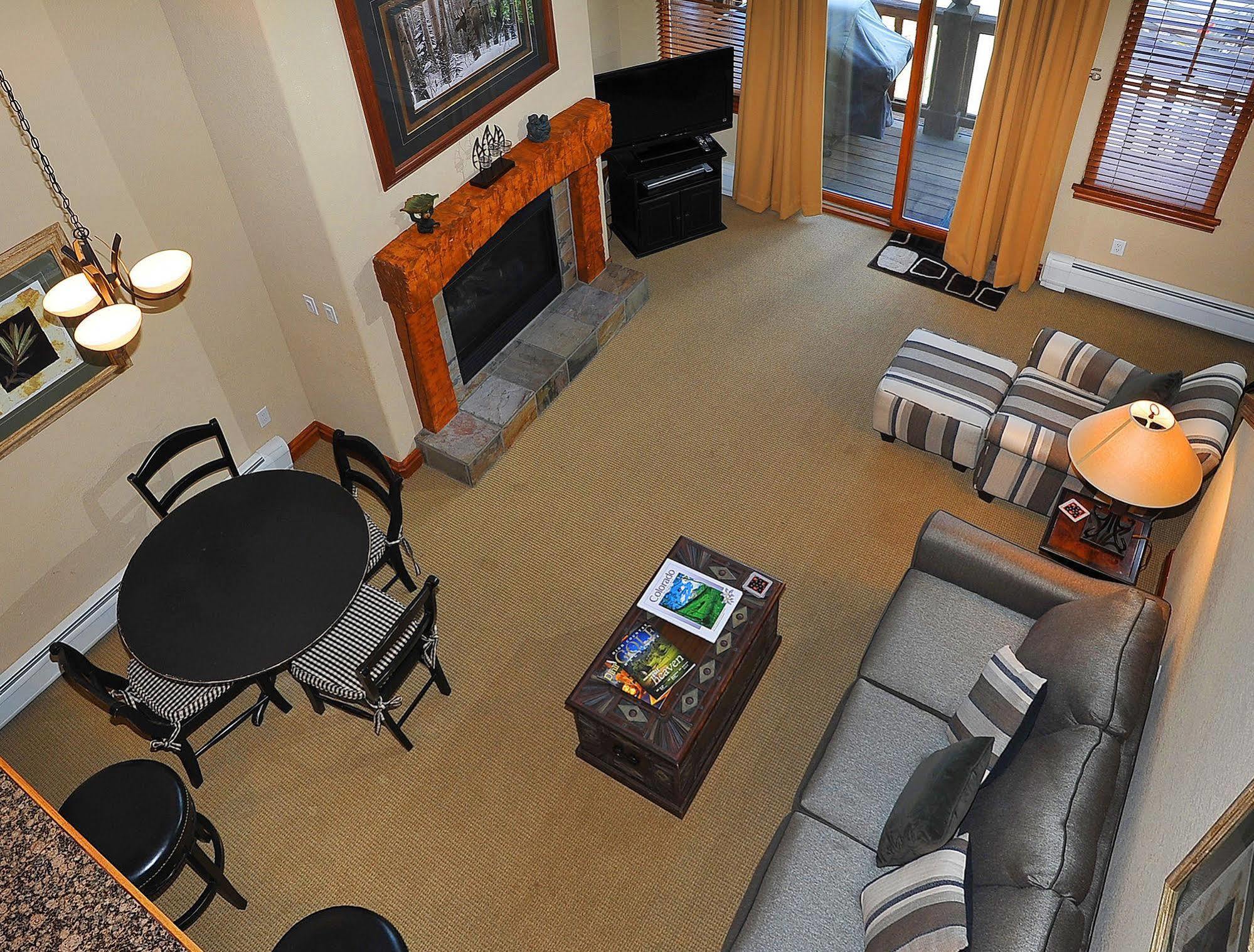 Lodge At Brookside Avon Village Экстерьер фото