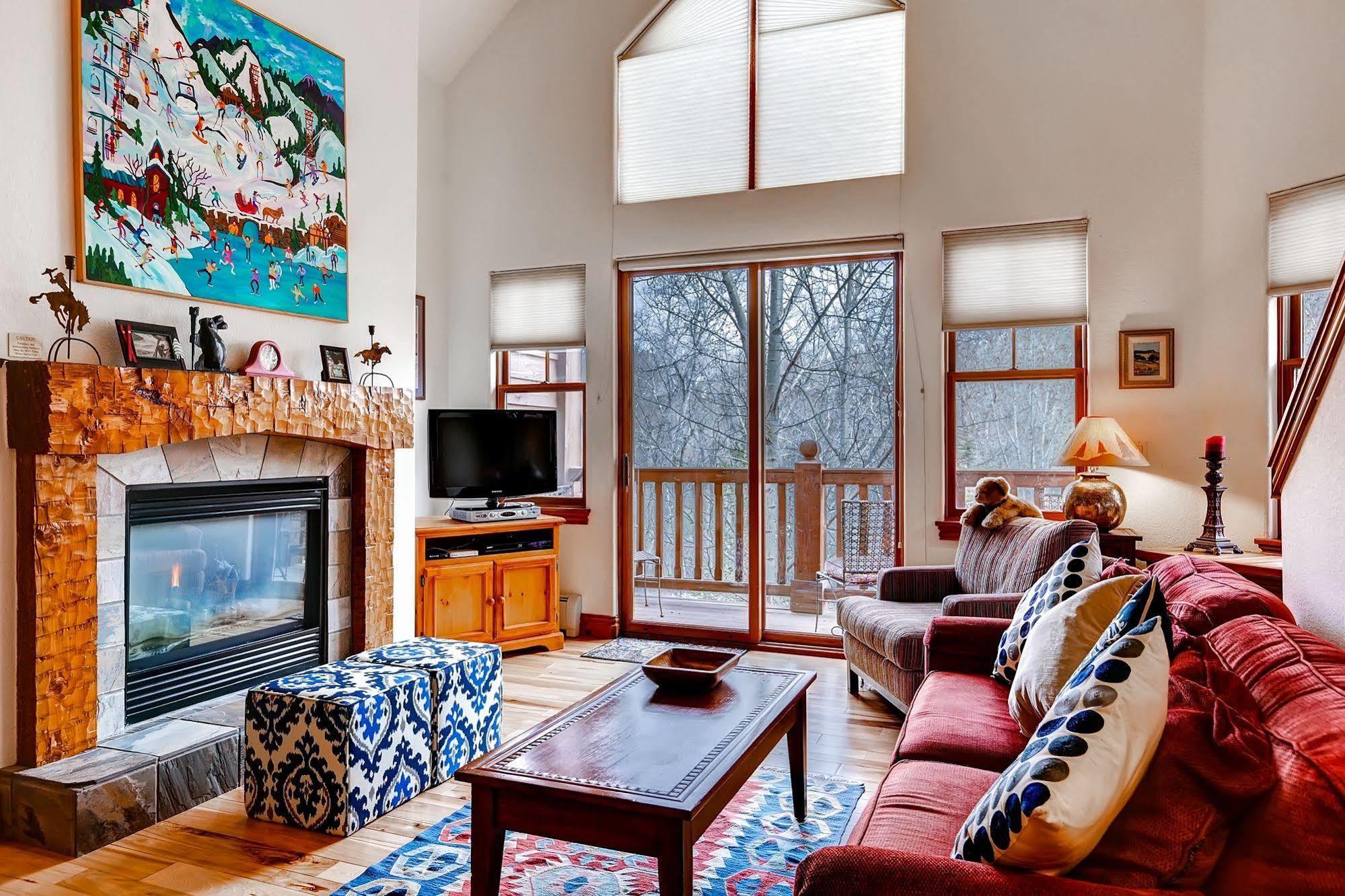 Lodge At Brookside Avon Village Экстерьер фото