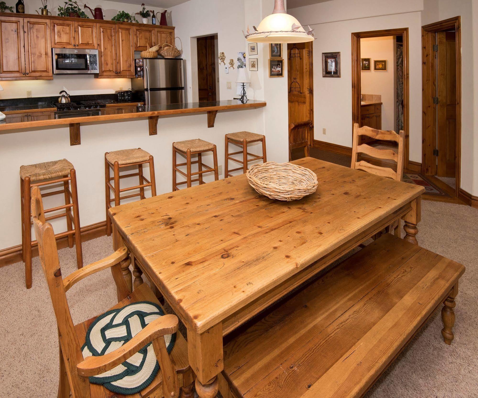Lodge At Brookside Avon Village Экстерьер фото