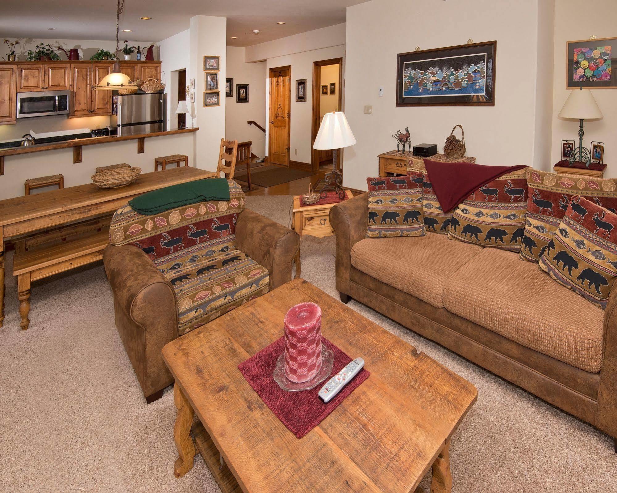 Lodge At Brookside Avon Village Экстерьер фото