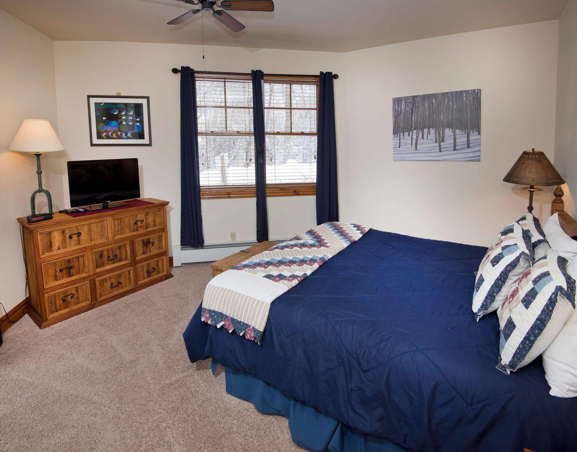 Lodge At Brookside Avon Village Экстерьер фото